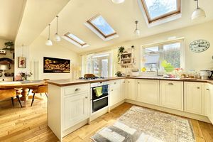 Kitchen Dining Area- click for photo gallery
